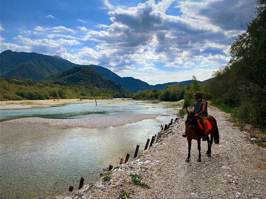 Moksha Slovenia Tolmin Eksteriør billede